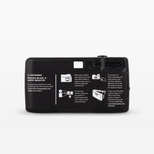 Lomography SUC Black & White 400 - Simple Use Reloadable Film Camera - FotoFilmFabriek