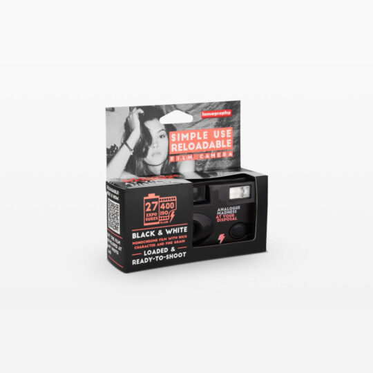Lomography SUC Black & White 400 - Simple Use Reloadable Film Camera - FotoFilmFabriek
