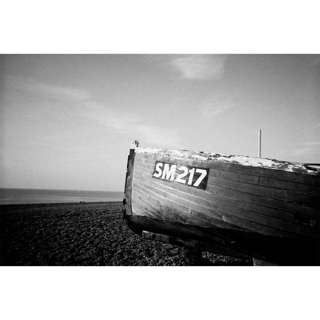 Lomography Simple Use Reloadable Film Camera - Black & White 400 - Afbeelding 3