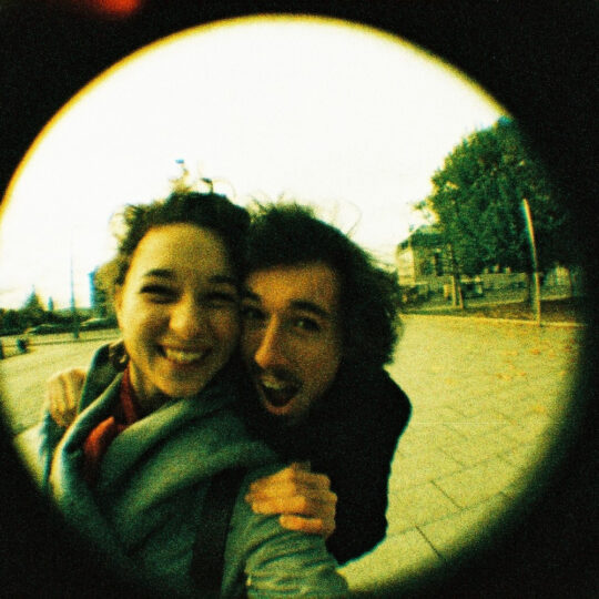 Lomography Peacock X-Pro Slide 200 | 110 kleurenfilm | FotoFilmFabriek | Het Magazijn Dordrecht