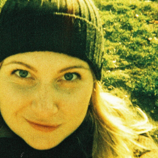 Lomography Peacock X-Pro Slide 200 | 110 kleurenfilm | FotoFilmFabriek | Het Magazijn Dordrecht