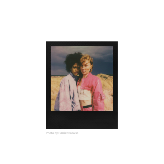 Polaroid Go Color Film | Double Pack - Black Frame Edition | FotoFilmFabriek