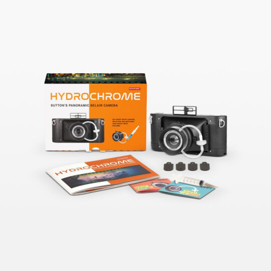Lomography HydroChrome Sutton’s Panoramic Belair Camera - FotoFilmFabriek