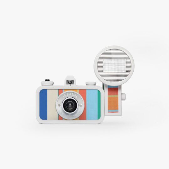 Lomography La Sardina Acapulco Caleta - Camera & Flash | FotoFilmFabriek