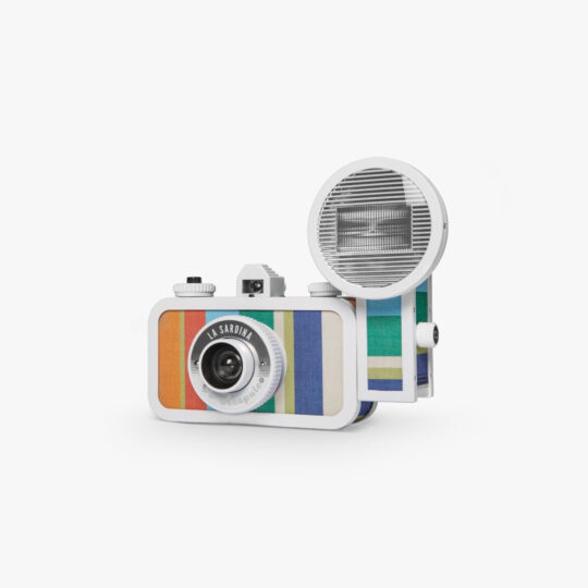 Lomography La Sardina Acapulco Caleta - Camera & Flash | FotoFilmFabriek