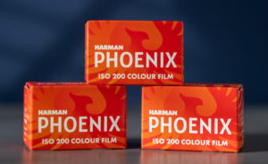 Harman Phoenix 200 - de eerste kleurenfilm van Harman Technology