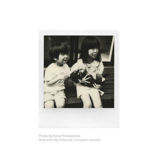 Alternative view of Polaroid B&W i-Type Film