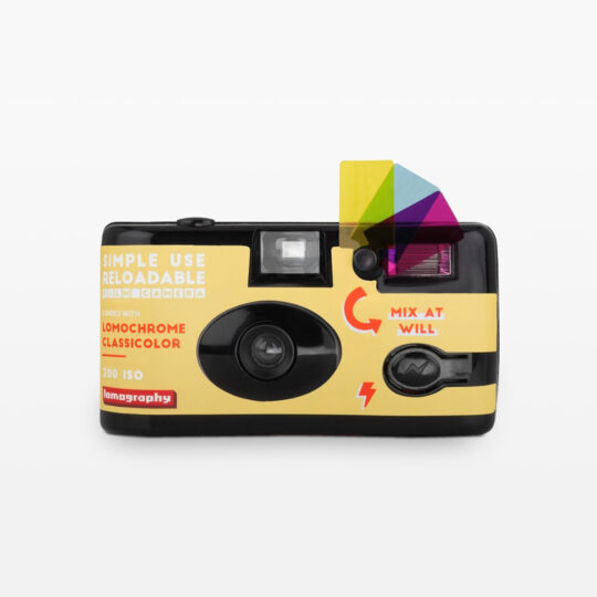 Lomography Simple Use Reloadable Film Camera - Lomochrome Classicolor